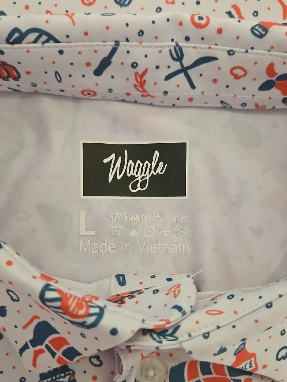 Waggle Men's Casual White Polo Shirt with Red & Navy Novelty Print. Size L - Picture 3 of 4